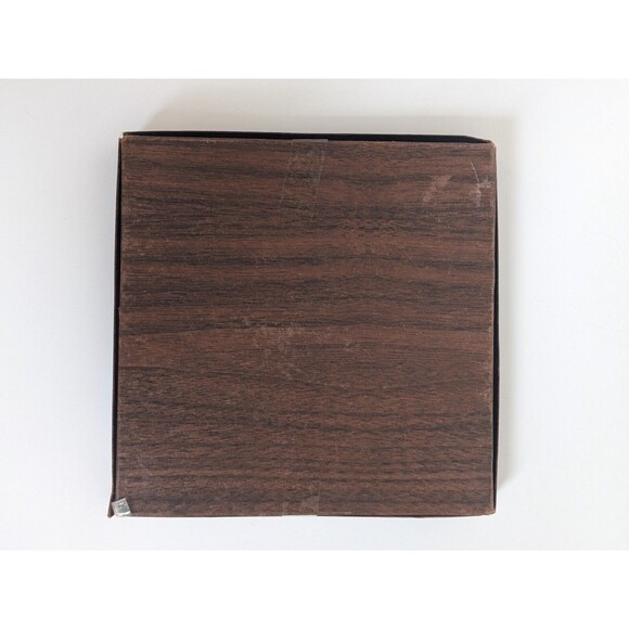 Vintage Drueke Magnetic Travel Chess Set No. 550 COMPLETE Faux Wood Grain Box - Picture 13 of 13